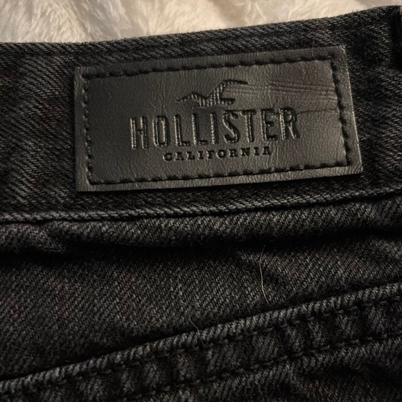 Hollister Black Jean Shorts - Picture 4 of 4